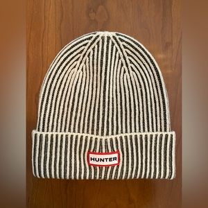 Hunter Fisherman Knit Striped Beanie Hat- Green